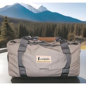 Cotopaxi Chumpi 35L Duffel Bag Weekender, Travel, 21x11x12